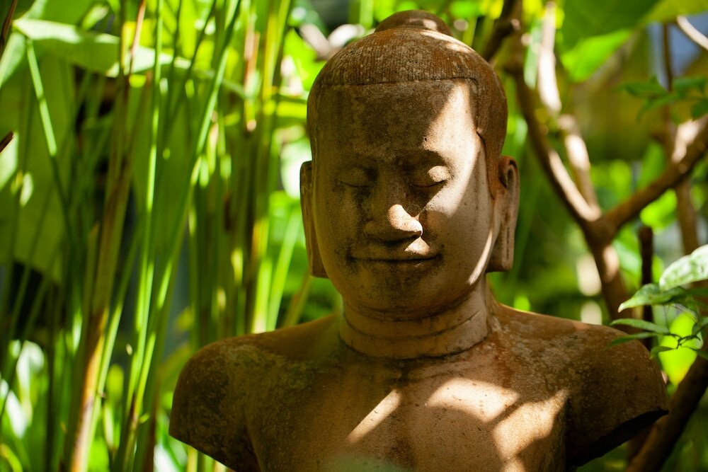 Фото Lynnaya Urban River Resort