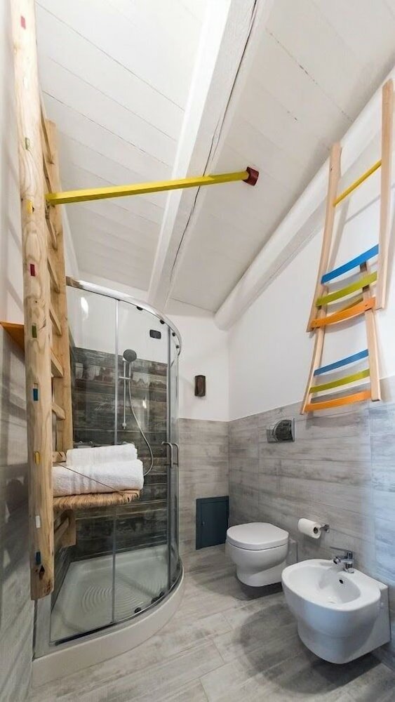 Фото La Quercia e l'Asino