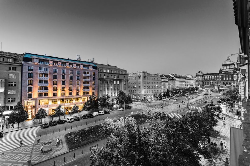 Фото Jalta Boutique Hotel