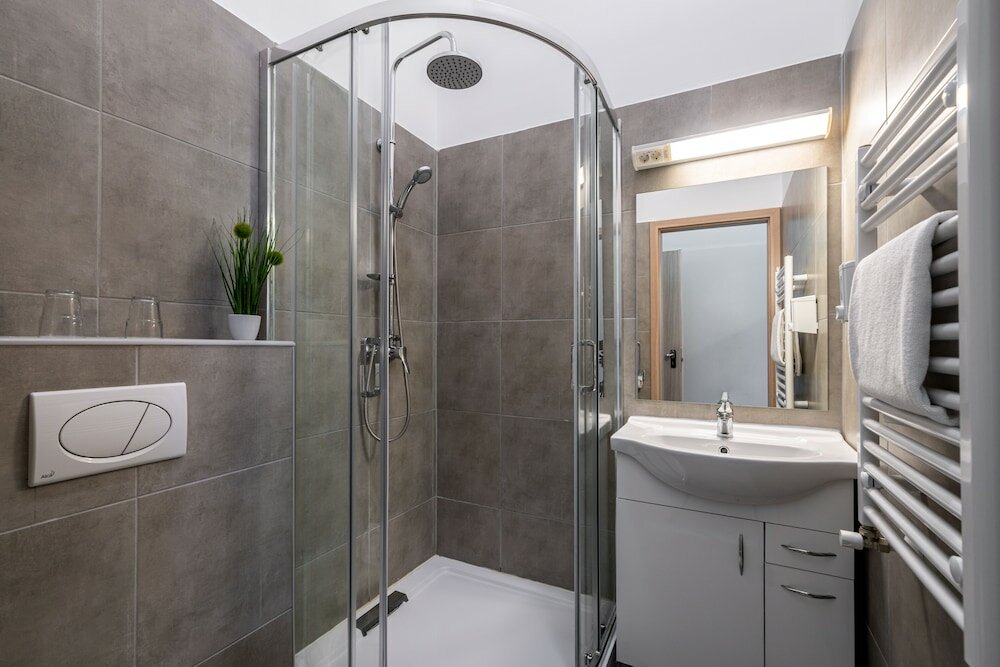 Фото Full Moon Budapest