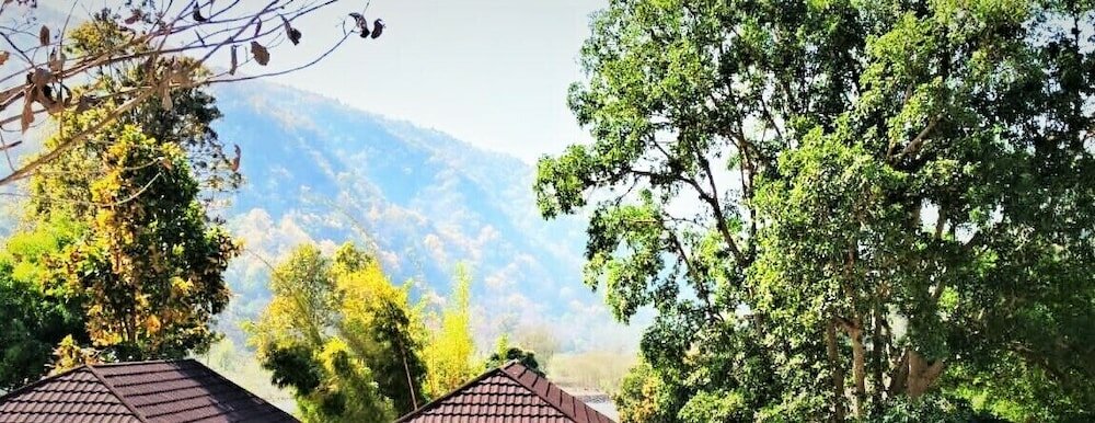 Фото WelcomHeritage Tarangi Ramganga Resort, Corbett