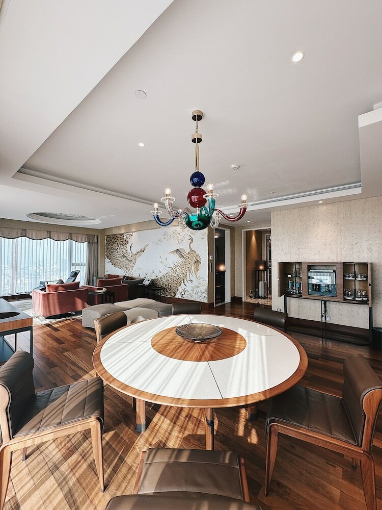 Фото The Reverie Saigon