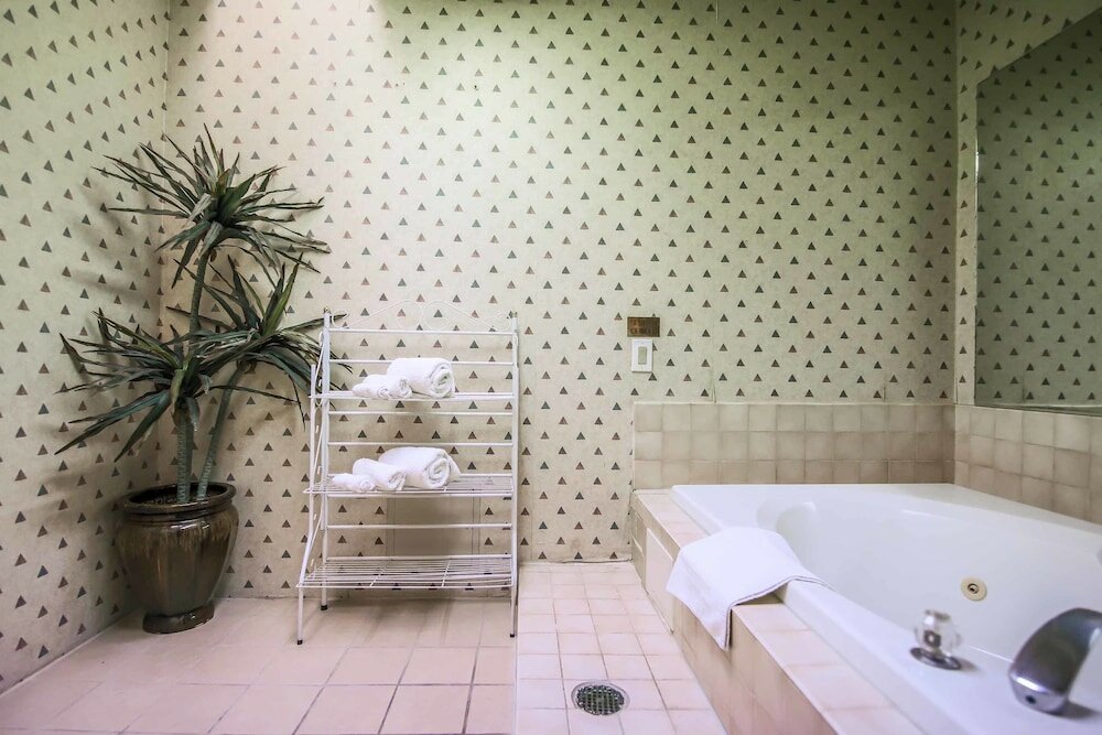 Фото Sunrise Inn Hotel