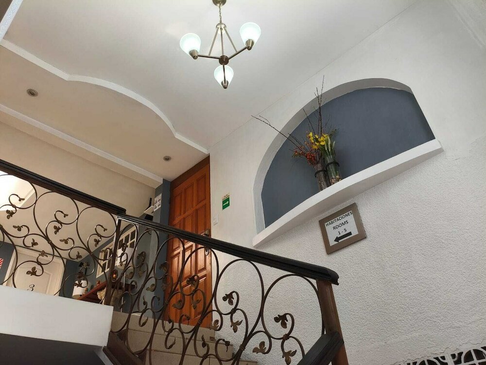 Фото Hotel Tazumal House