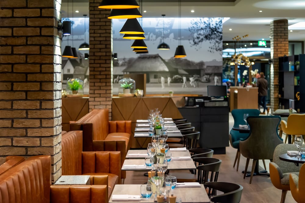 Фото Courtyard by Marriott Oxford South