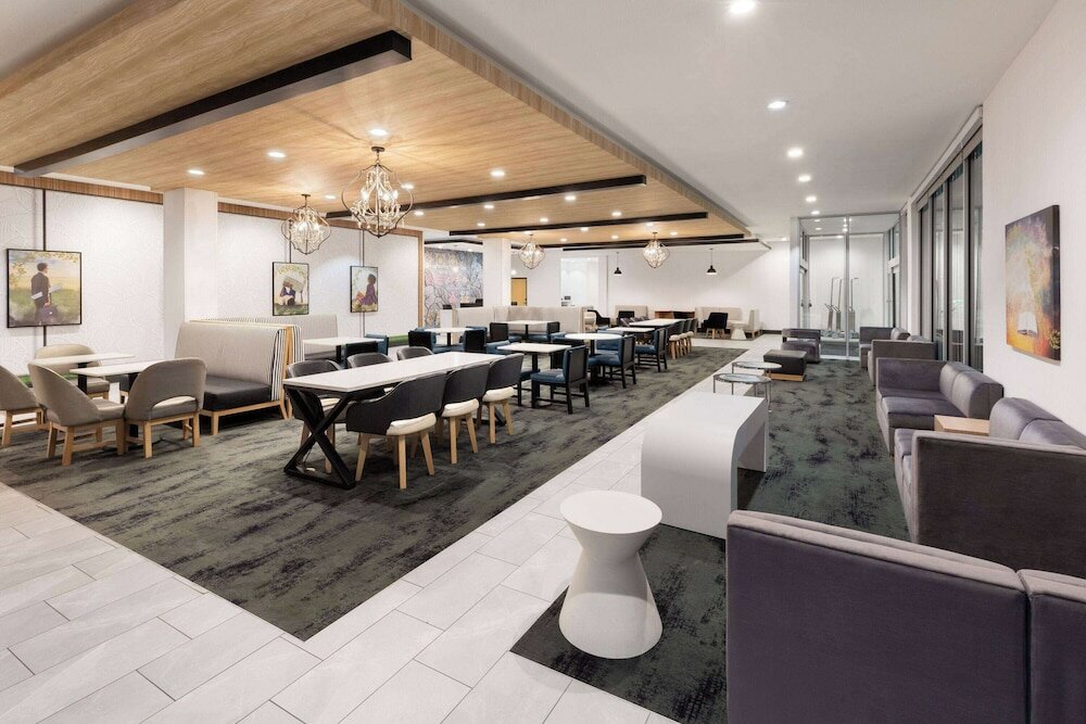 Фото La Quinta Inn & Suites by Wyndham Austin Parmer/Tech Ridge