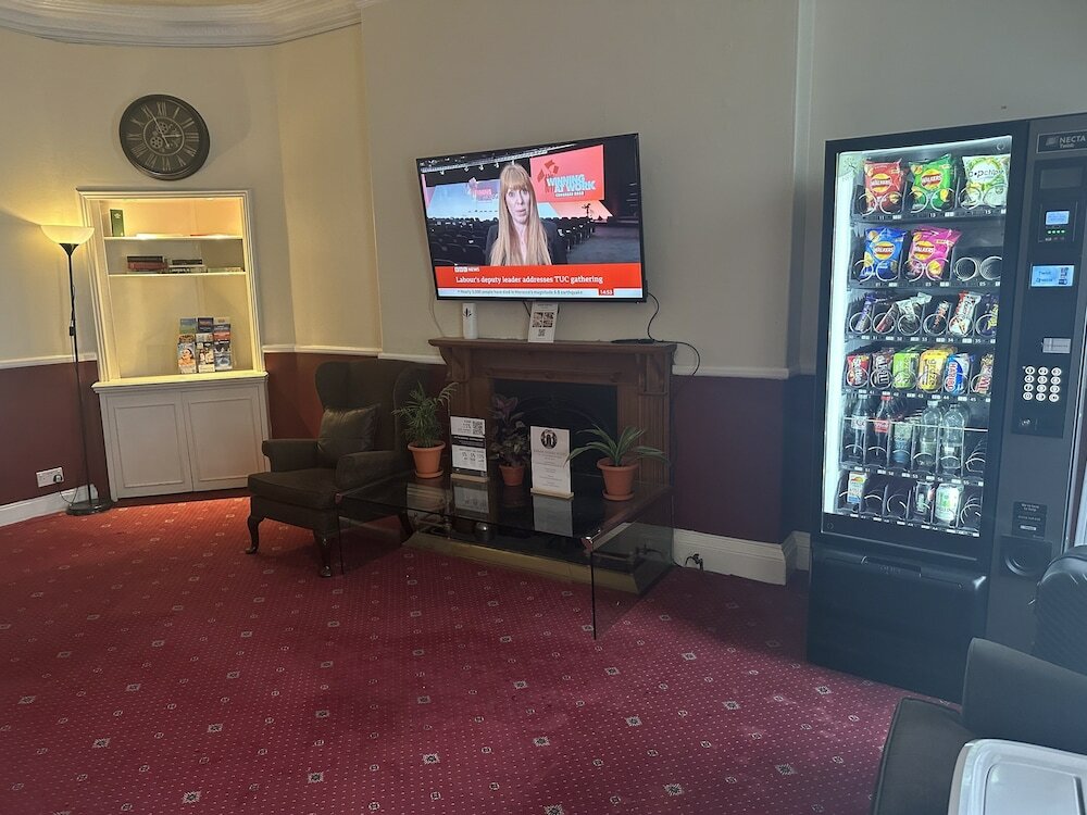 Фото Arran House Hotel