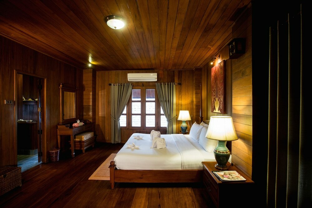 Фото Ruen Come In