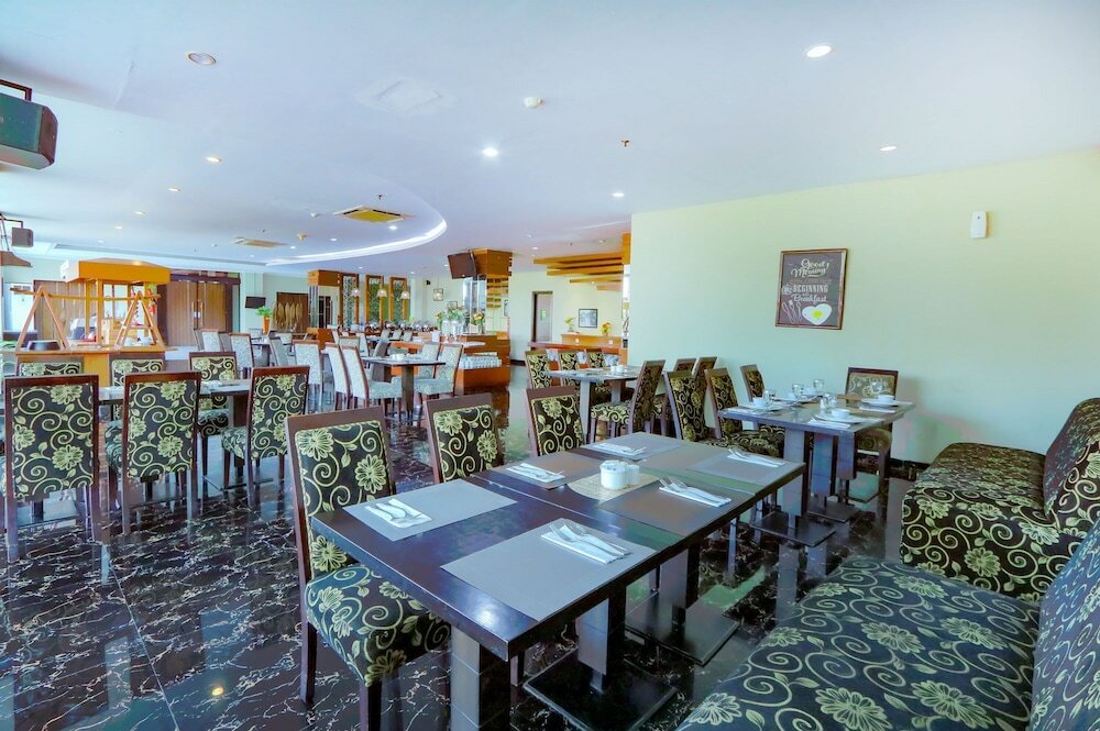 Фото Hotel Dafam Pekalongan