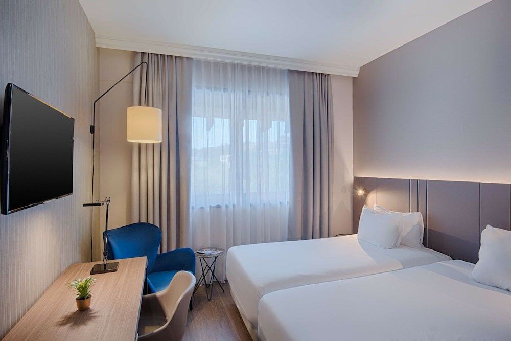 Фото Nh Roma Villa Carpegna