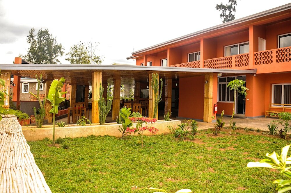 Фото 5 Swiss Hotel