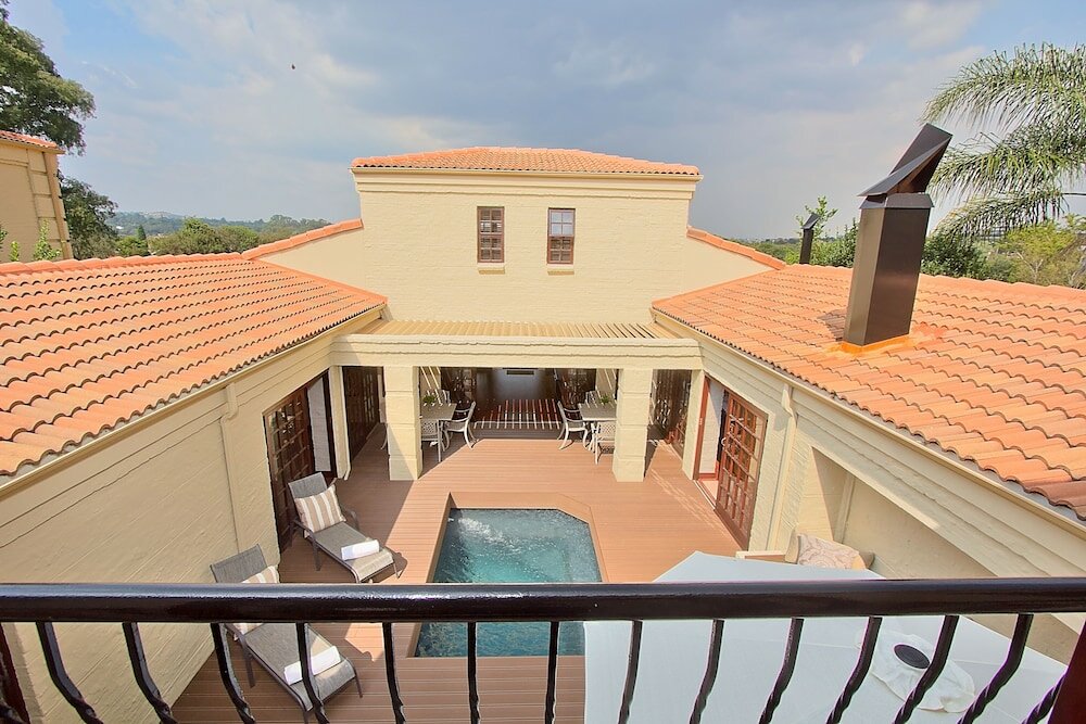 Фото Leopardsong Manor