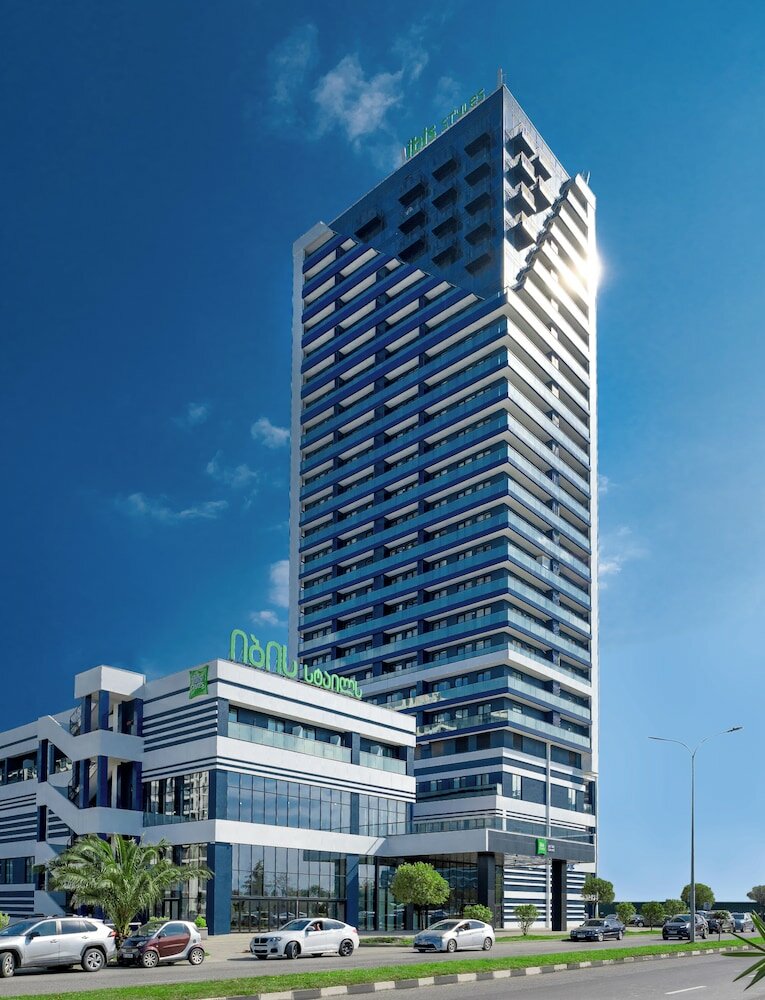 Фото Ibis Styles Batumi