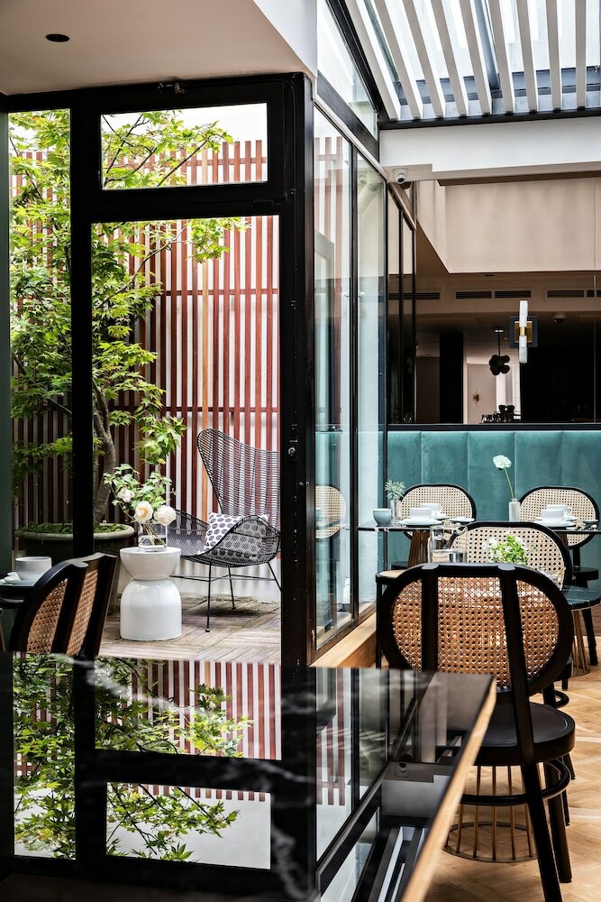 Фото Holiday Inn Paris Elysees