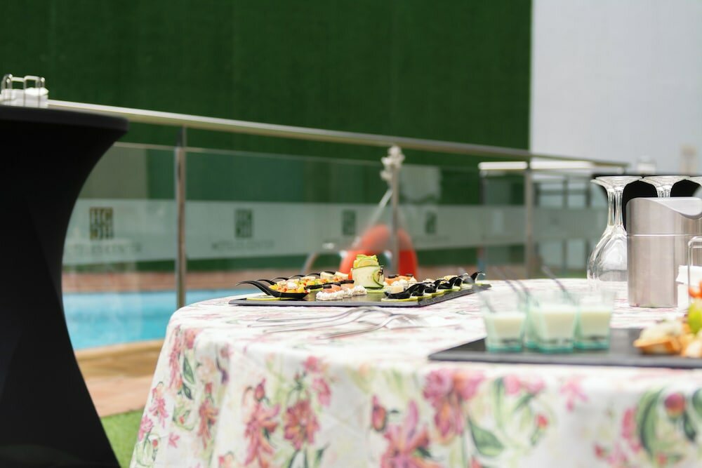 Фото Hotel Badajoz Center