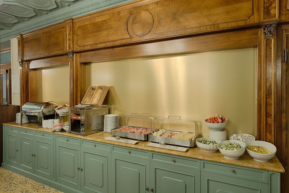 Фото Nh Venezia Santa Lucia