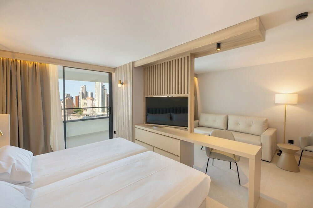 Фото 104254502792