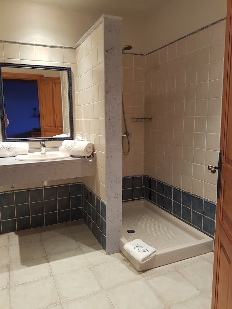 Фото Hotel Casona de Tresali