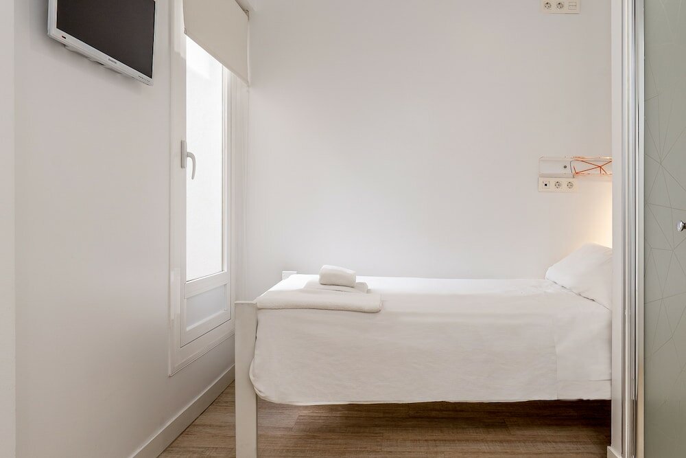 Фото Monjas Del Carmen Hotel