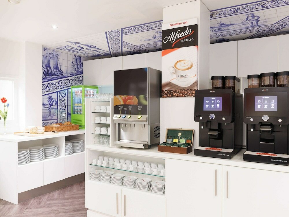 Фото Ibis Styles Amsterdam Central Station