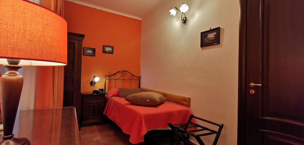 Фото Hotel Neapolis