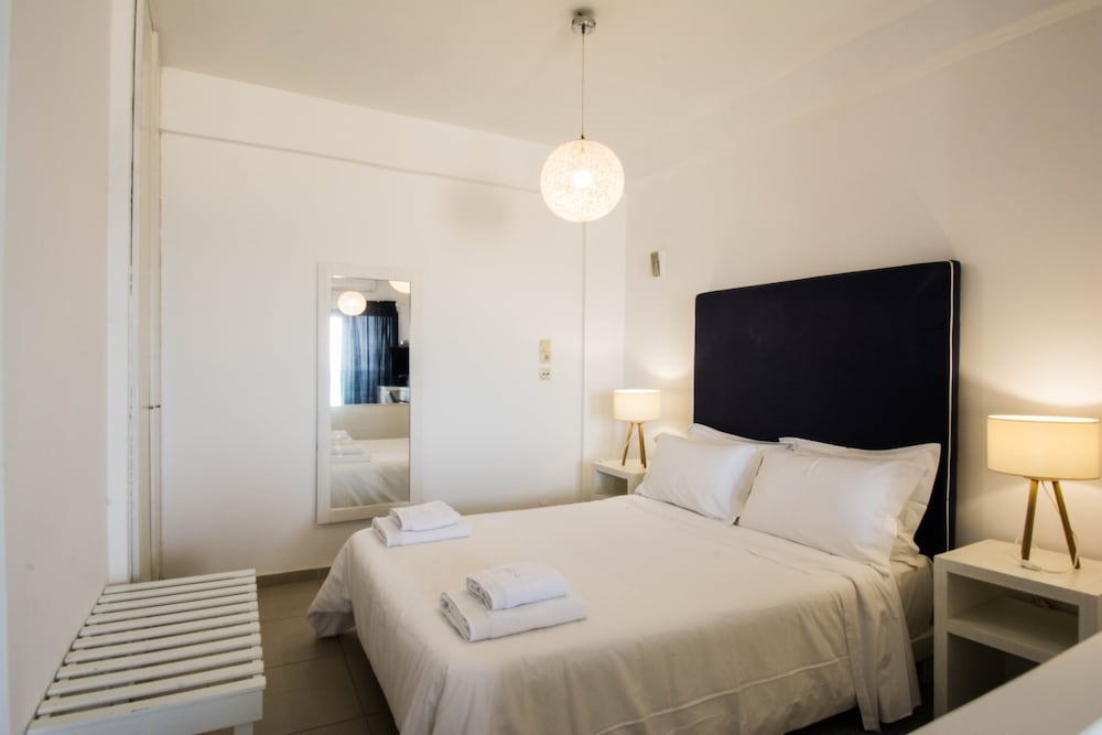 Фото Golden Grain Suites by Checkin