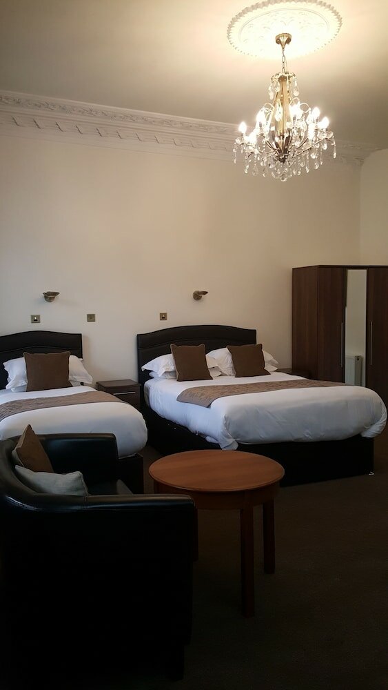 Фото McLays Guest House