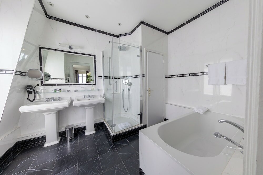 Фото Pavillon Henri IV