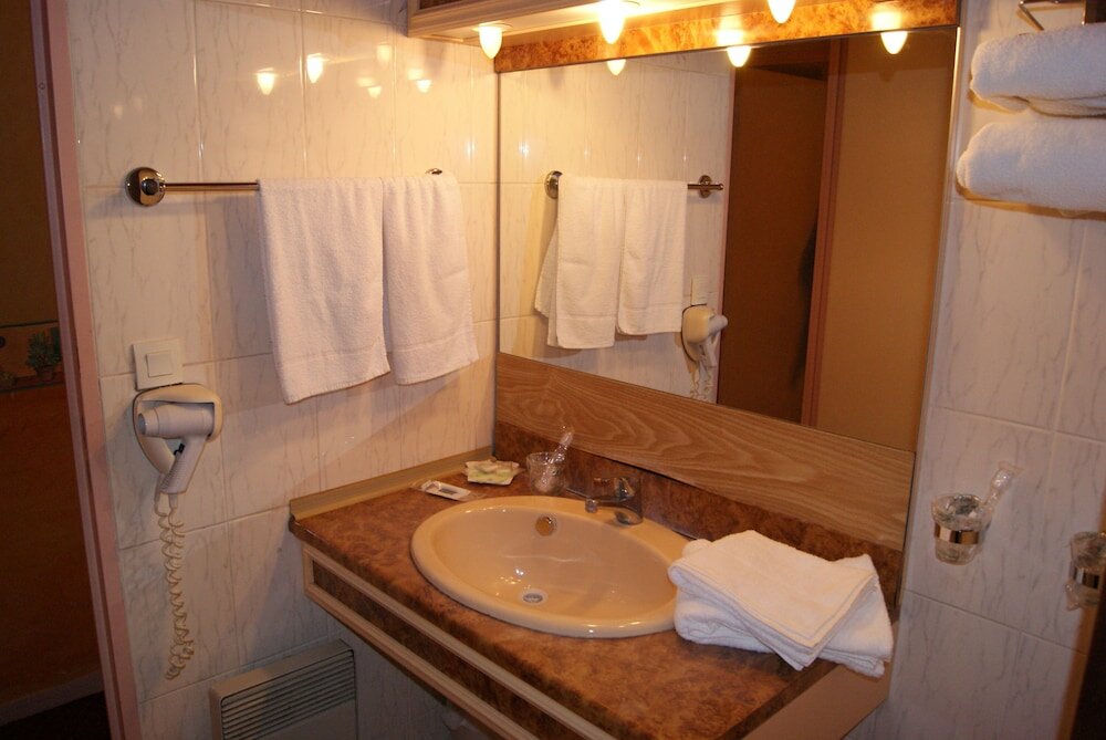 Фото Hôtel 1er Consul Rouen