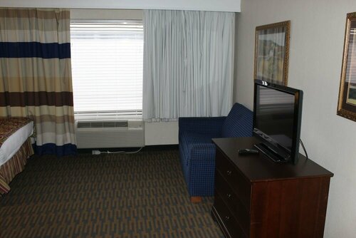 Гостиница Lamplighter Inn & Suites - South в Спрингфилде