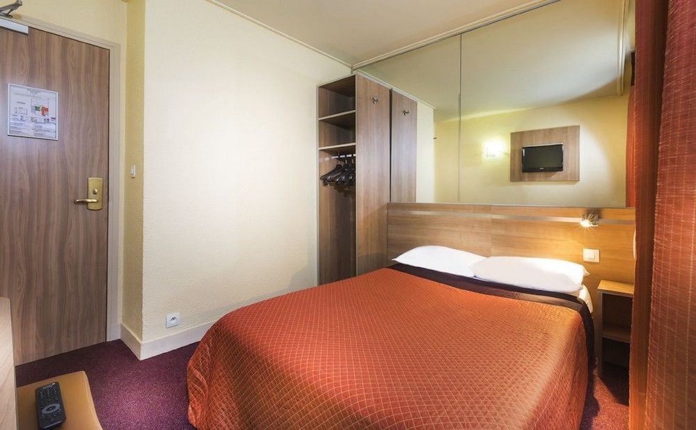 Фото Hôtel de France Quartier Latin