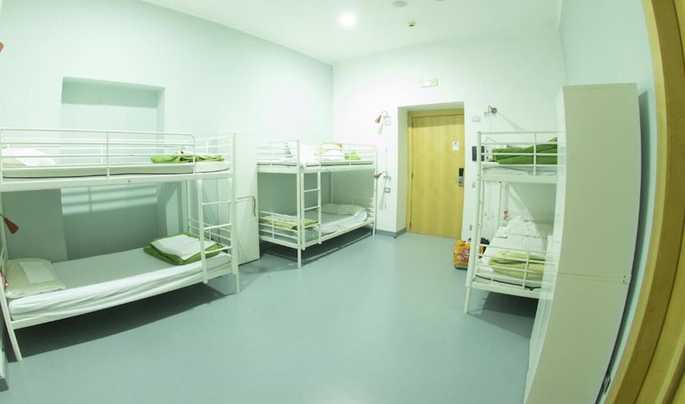 Фото La Controra Hostel