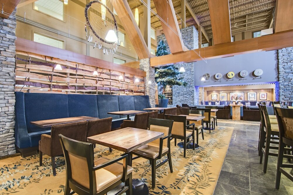 Фото Sawridge Inn & Conference Centre Edmonton South