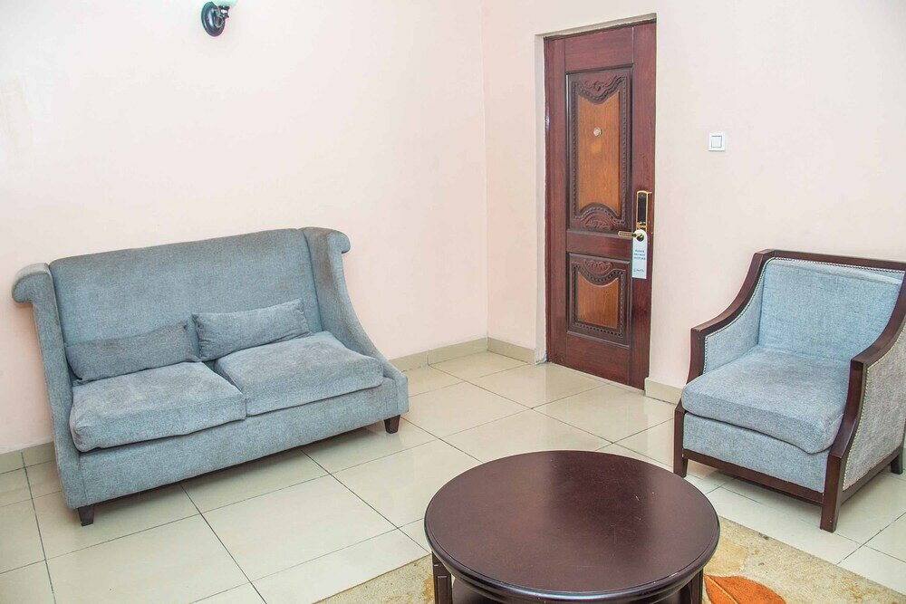 Фото Royal Crest Hotel & Suites