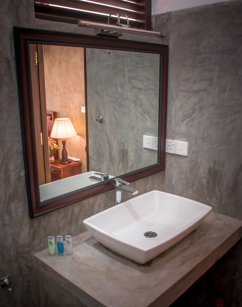 Фото Central Beach Inn