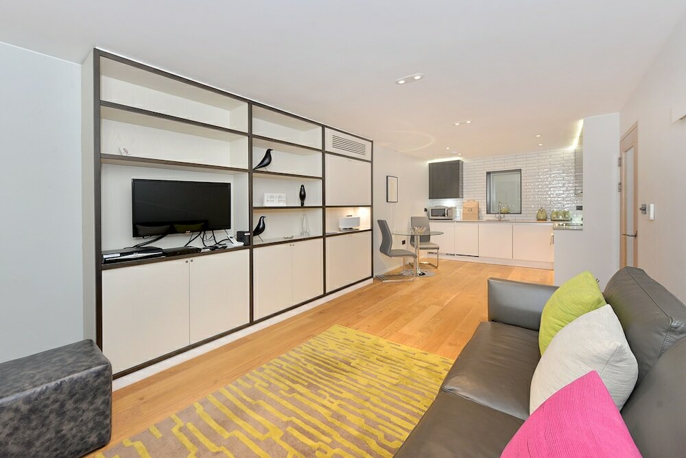 Фото Superior St Christophers Place
