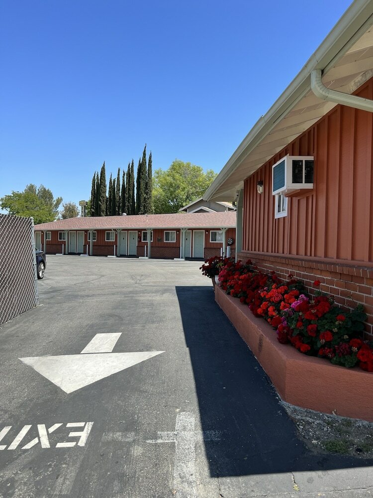 Фото Studio Inn Livermore