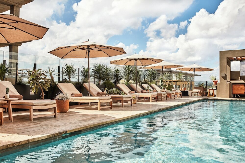 Фото Austin Proper Hotel