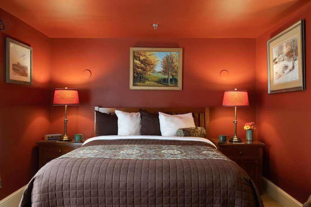 Фото Lake Pointe Inn