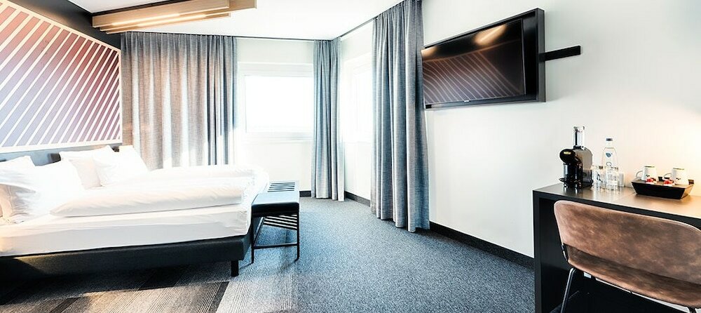 Фото B&b Hotel Bremen-Altstadt