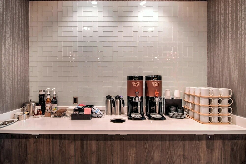 Фото Residence Inn by Marriott Raleigh Downtown