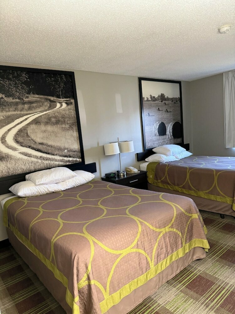 Hotel Super 8 by Wyndham Campbellsville Ky, Campbellsville, photo