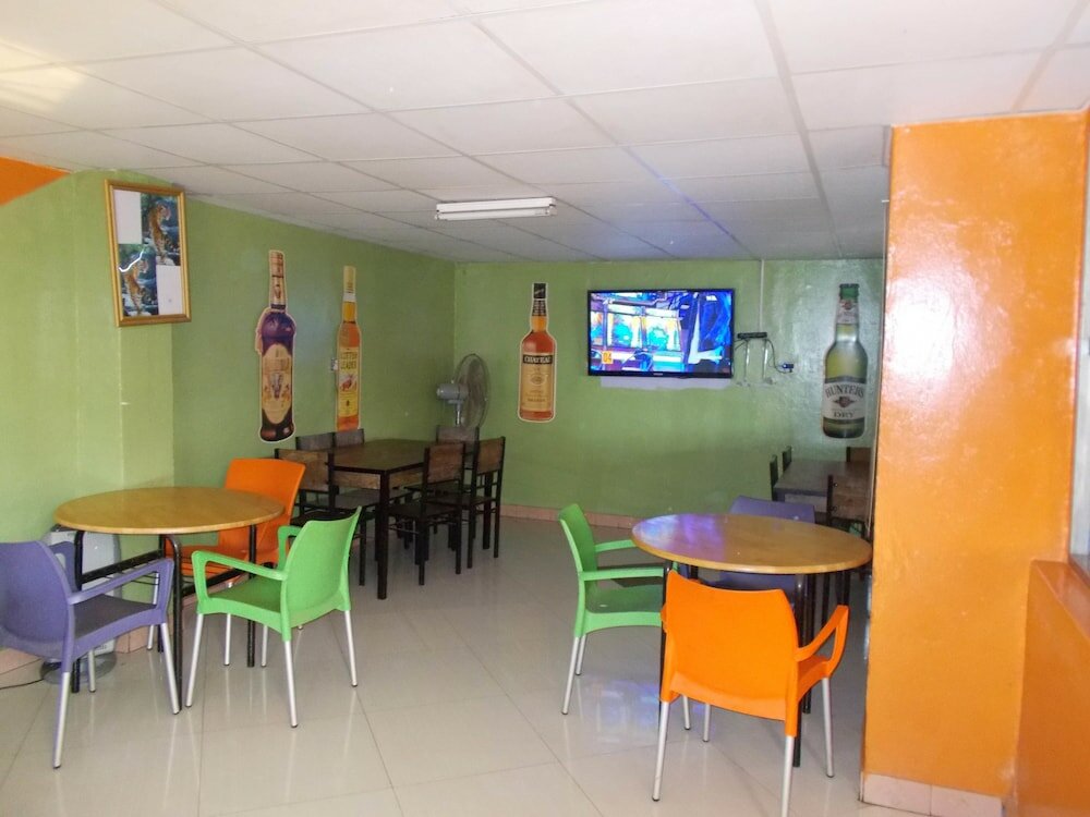 Фото Leget Lodges & Gardens