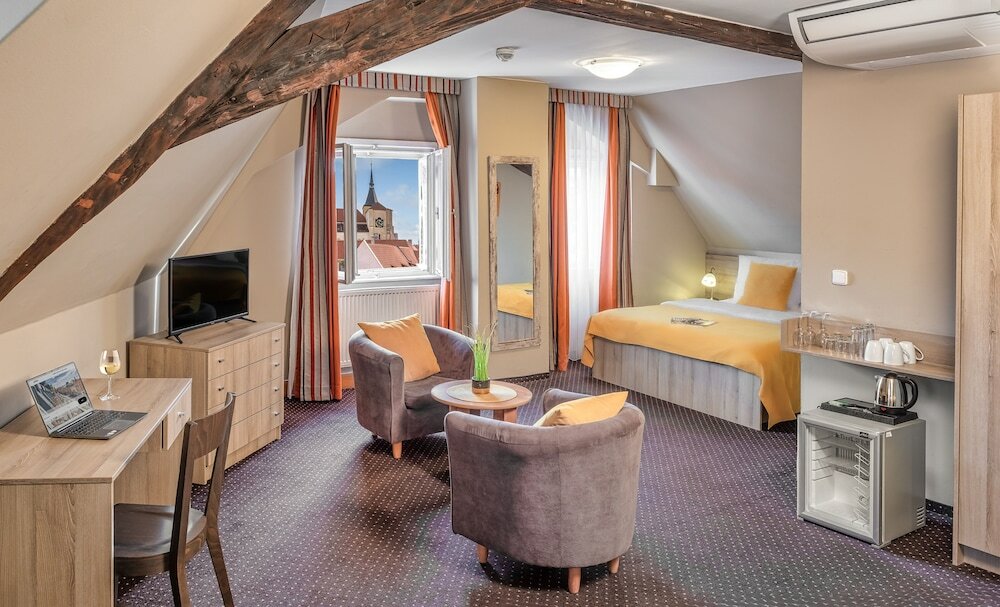 Фото Hotel Palác U Kočků by Adrez Living