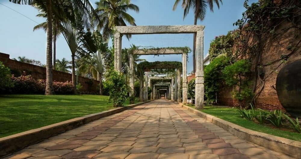 Фото The Windflower Resorts and SPA