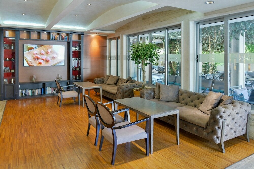 Фото Mediteran Hotel & Resort