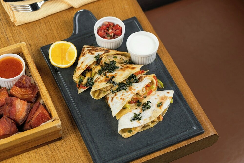 Фото Sheraton Grand Tbilisi Metechi Palace