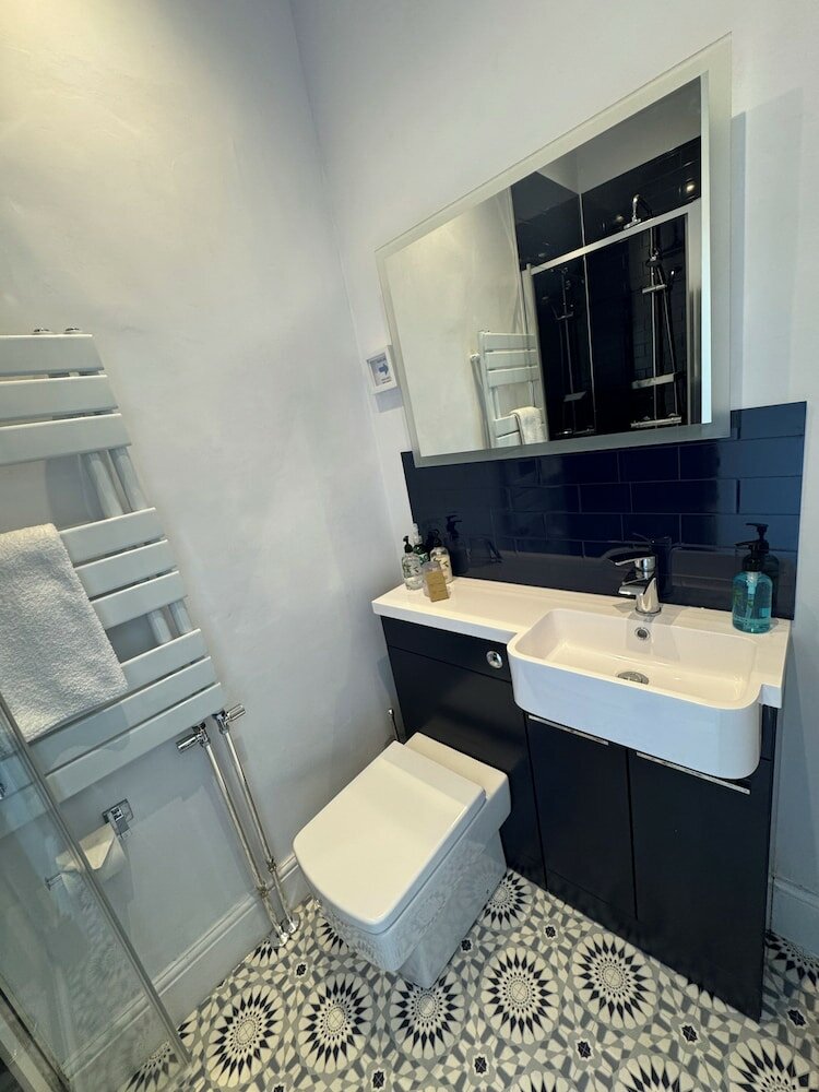 Фото Devonshire House