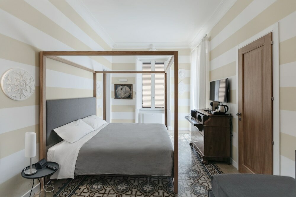 Фото Euterpe L. H. T.