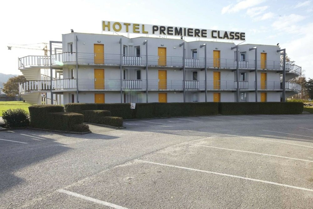 Фото Premiere Classe Cherbourg - Tourlaville